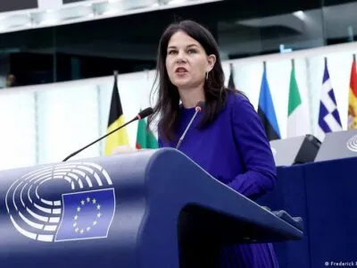 75898691 403.jpg Deutsche Welle Анналена Бербок