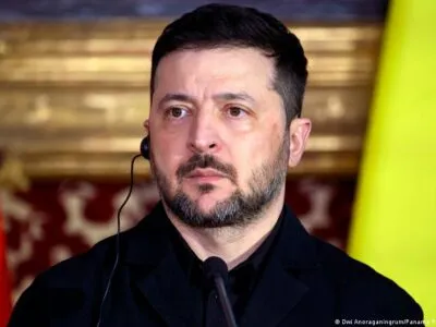 Зеленский: Украинцы не поддержат односторонний вывод войск из Донбасса 7 76002117 403.jpg Deutsche Welle Владимир Зеленский