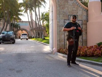 76079489 403.jpg Deutsche Welle Остин Такер Мартин, резиденция Трампа