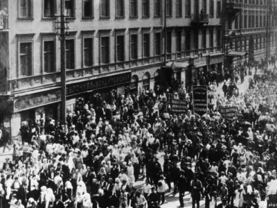 76139473 403.jpg Deutsche Welle революция