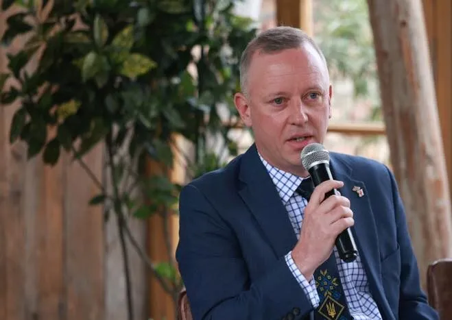 uord garet velikobrita e1772094382247 новости Imedi TV, Imedi TV и POSTV, POSTV, Глава МИД Грузии, Мака Бочоришвили