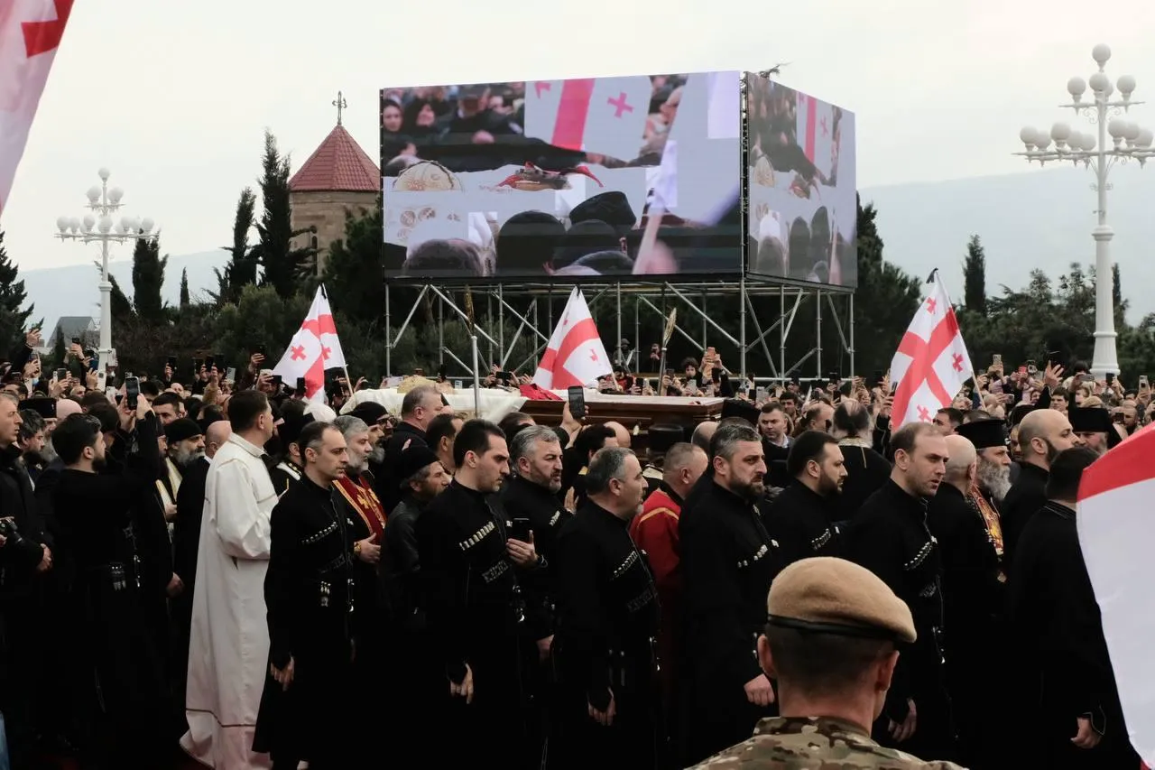 2 новости Католикос-Патриарх всея Грузии Илия Второй, похороны Патриарха, собор Сиони