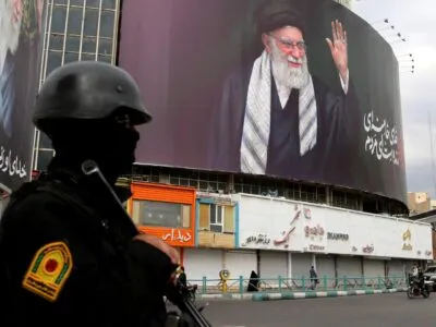 Блокпосты и угрозы расправы. Власти принимают меры для предотвращения протестов, рассказывают жители Тегерана 3 30940050 211d 11f1 b048 c9424b2cf5fd.jpg Новости BBC война в Иране