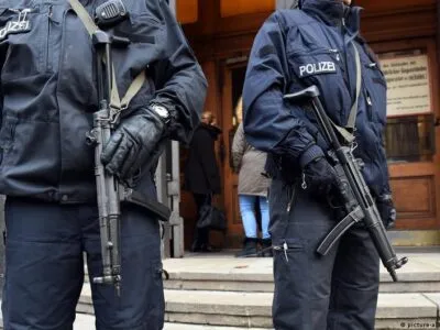 В Берлине судят сирийского командира за преступления против человечности 2 36998155 403.jpg Deutsche Welle Берлин