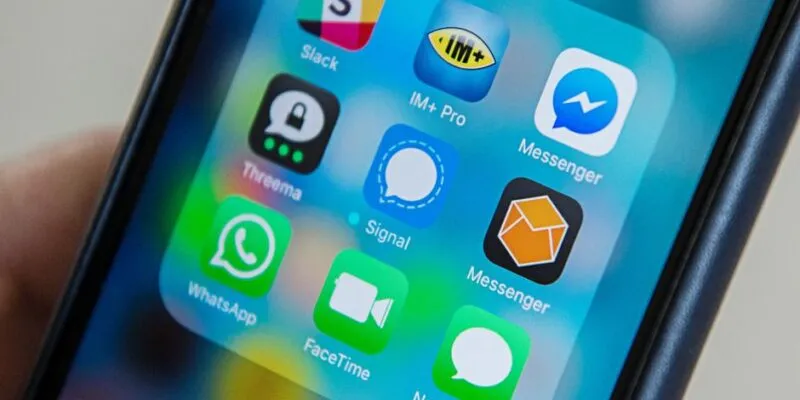 39027465 403.jpg Deutsche Welle Signal, WhatsApp