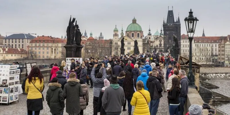 41681798 403.jpg Deutsche Welle коктейль Молотова, Прага