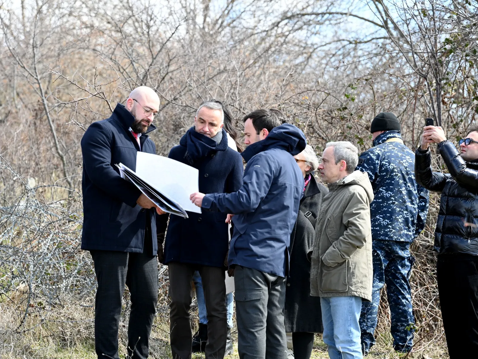 Делегация ПА ОБСЕ посетила село Хурвалети у линии оккупации 2 649674753 1256525846670736 8552688605366967745 n новости грузия-ПА ОБСЕ, Евросима Пейович, Кристин Блауэр, Леван Махашвили, линия оккупации, Луиш Граса, оккупация Грузии, Пере Хуан Понсо Сампьетро, Хурвалети, Цхинвальский регион