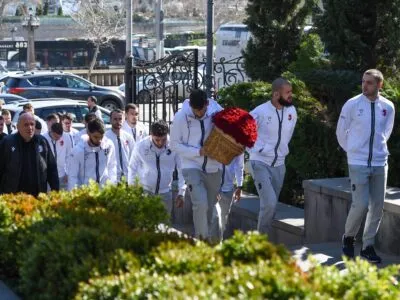 656055460 929081363215209 4287495203530940140 n новости Католикос-Патриарх всея Грузии Илия Второй, могила Илии Второго, национальная сборная Грузии по футболу, собор Сиони