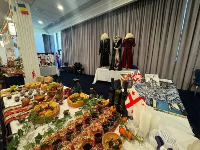 Посольство Грузии впервые приняло участие в международной выставке на военной базе США 6 657316687 1464612462343763 6801418520926007907 n новости Александр Картвели, генерал Шаликашвили, Грузия-США, Джон Малхаз Шаликашвили, посольство Грузии в США, Тамар Талиашвили