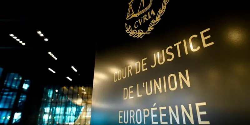 Суд ЕС отклонил апелляции пяти российских бизнесменов о снятии санкций 1 66732428 403.jpg Deutsche Welle апелляция