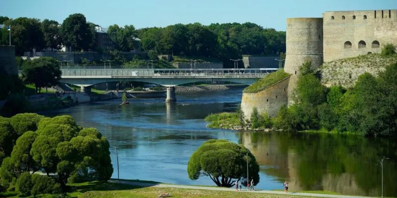 70044575 403.jpg Deutsche Welle Нарва, Эстония