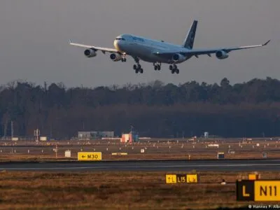 76223045 403.jpg Deutsche Welle Lufthansa, война в Иране