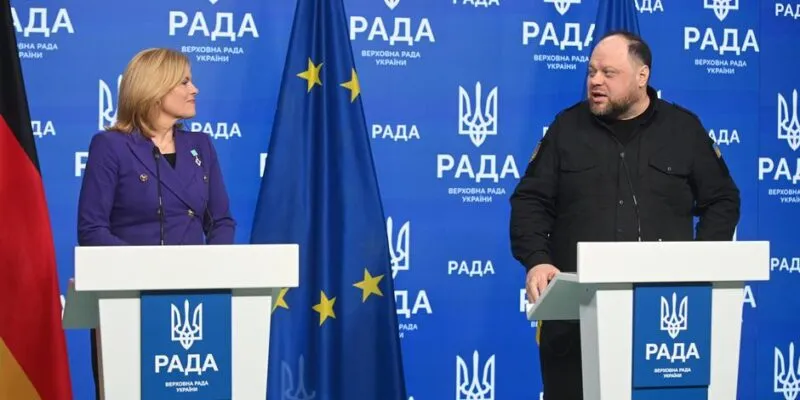 76308876 403.jpg Deutsche Welle член бундестага