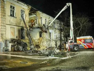 Ночные удары России по Одессе: поврежден роддом, погиб один человек 3 76444037 403 1.jpg 1 Deutsche Welle удары по Одессе