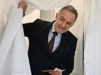 Все решится во втором туре. Во Франции прошел первый тур муниципальных выборов 4 bb1828e0 20dd 11f1 b365 31df14d89f56.jpg Новости BBC выборы во Франции