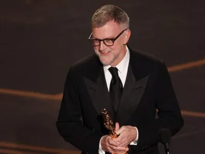 «Битва за битвой», триумф Пола Томаса Андерсона и «Господин Никто против Путина». Все победители «Оскара»-2026 4 f218df10 20e2 11f1 b041 f15b7cadfa2d.jpg Новости BBC Оскар 2026