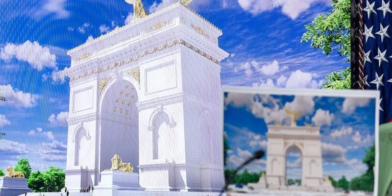 Проект арки, представленный на брифинге для журналистов в Белом доме