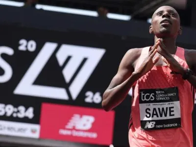 Sabastian Sawe breaks the marathon world record