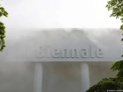 68404322 403.jpg Deutsche Welle биеннале