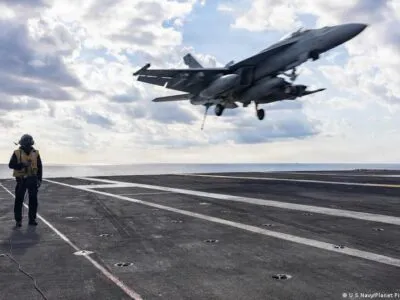 76299852 403.jpg Deutsche Welle военный самолет