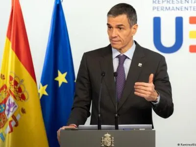 Правительство Испании одобрило легализацию 500 тысяч мигрантов 2 76358806 403.jpg Deutsche Welle мигранты в ЕС, правительство Испании