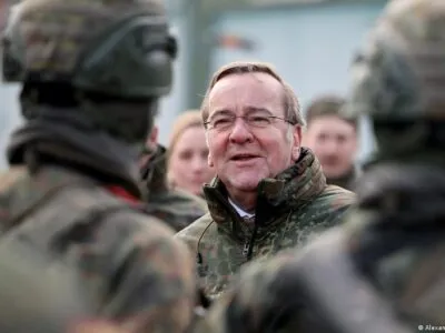 76524627 403.jpg Deutsche Welle Борис Писториус