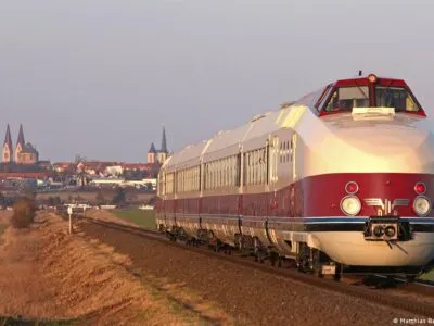 76610523 403.jpg Deutsche Welle ICE