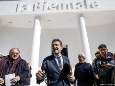 76809291 403.jpg Deutsche Welle биеннале