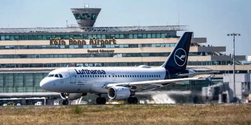 Lufthansa остановила полеты "дочки" CityLine на волне забастовок 1 76811232 403.jpg Deutsche Welle Lufthansa