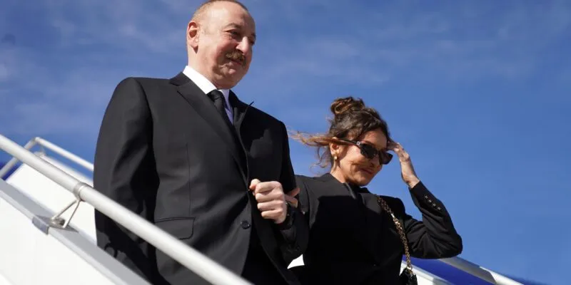 Президент Азербайджана прибыл в Грузию 1 aliev mexriban новости грузия-азербайджан, Ильхам Алиев, Кобахидзе-Алиев, Мехрибан Алиева