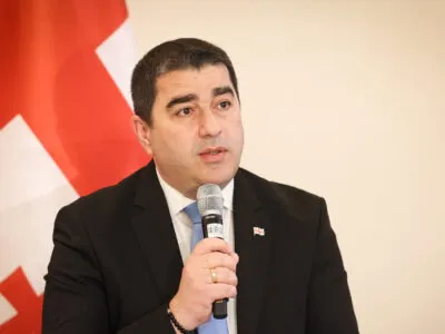 papuashvili e1777456321562 новости второй фронт, Грузия-ЕС, Грузия-США, Грузия-Украина-Молдова, Спикер парламента, Шалва Папуашвили