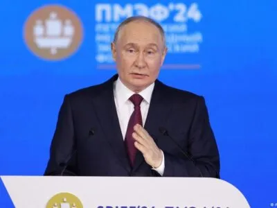 Чиновник США впервые за годы посетит форум Путина в Санкт-Петербурге 2 69303368 403.jpg Deutsche Welle Россия, сша