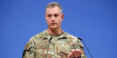 Главком НАТО в Европе: Вывод войск США не меняет планы альянса в регионе 11 74590943 403.jpg Fact or Fake Tomahawk, войска США