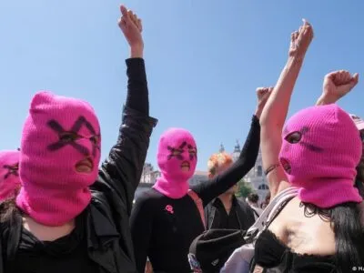 77087677 403.jpg Deutsche Welle Pussy Riot
