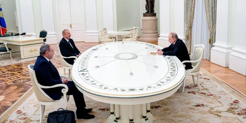 Почему Путин не понимает - и не поймет - Пашиняна 1 56195355 403.jpg Deutsche Welle Путин-Пашинян