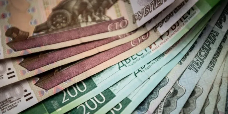 Bloomberg: В 2026 году РФ увеличит расходы на войну еще на 4-5 трлн рублей 1 62299271 403 1.jpg 1 Deutsche Welle военные расходы, расходы