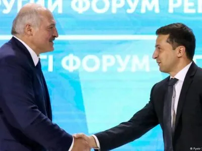 Зеленский призвал Беларусь прекратить поставки топлива ВС РФ 6 74825789 403.jpg Deutsche Welle Беларусь, Украина-Беларусь