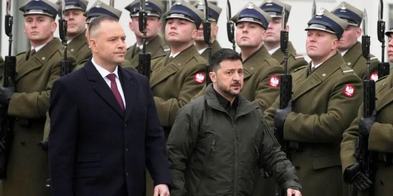 Что стоит за "войной орденов" между Польшей и Украиной 1 77426072 403 1.jpg 1 Deutsche Welle "война орденов"