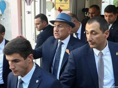 В Армении лишат имущества лидеров оппозиции? Зачем это Пашиняну 2 77455223 403.jpg Deutsche Welle Пашинян