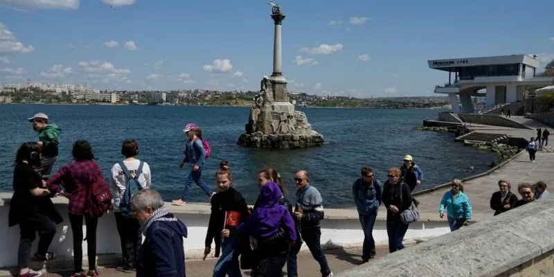 В Севастополе остановлена продажа бензина и сокращена работа транспорта 1 77526713 403.jpg Deutsche Welle бензин, Севастополь