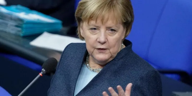 Стало известно имя автора портрета Ангелы Меркель 1 77669261 403.jpg Deutsche Welle Ангела Меркель