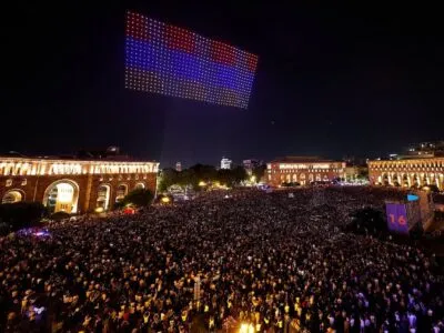ЦИК Армении: лидирует партия Пашиняна "Гражданский договор" 2 armeia miting 2 новости армения-ес, Гражданский договор, Никол Пашинян, партия Пашиняна, ЦИК Армении
