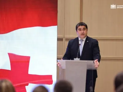Спикер: Франция сама регулярно вмешивается во внутренние дела Грузии 5 papuashvili papu новости Грузия-Франция, Макрон-Трамп, Спикер парламента, теневой флот, Трамп-Макрон, флот, Франция-США, Шалва Папуашвили