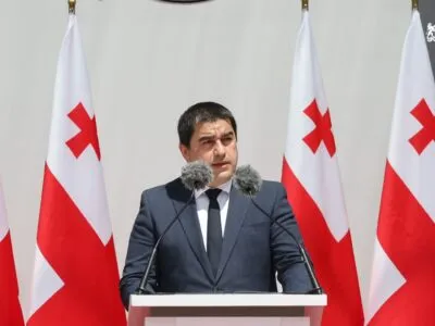 Спикер: "Суверенитет на клубнику не меняют" 3 papuashvili sh e1780905487248 новости Грузия-ЕС, Спикер парламента, суверенитет Грузии, Шалва Папуашвили