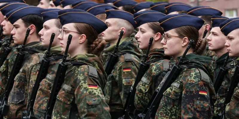 В Германии резко выросло число отказников от военной службы 1 76524954 403.jpg Deutsche Welle военная служба в Германии