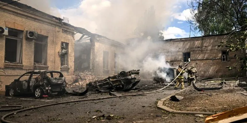 Атаки РФ по регионам Украины: четверо погибших, 25 раненых 1 77744370 403.jpg Deutsche Welle война в Украине