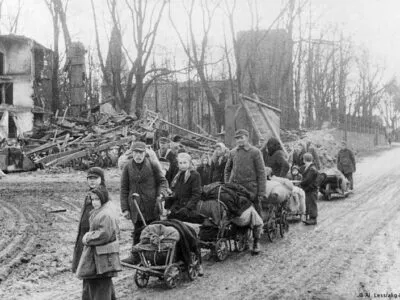 "Дети-волчата": история немецких сирот, лишенных имен и прошлого 6 77811355 403.jpg Deutsche Welle Вторая мировая война, сироты