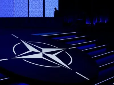 НАТО создаст систему отслеживания передвижений российских войск 5 77859731 403.jpg Deutsche Welle НАТО-Россия, система отслеживания