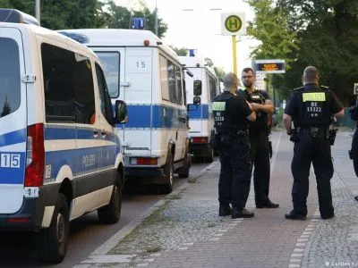 Полиция освободила заложницу в супермаркете в Берлине 3 77913672 403 1.jpg 1 Deutsche Welle Берлин