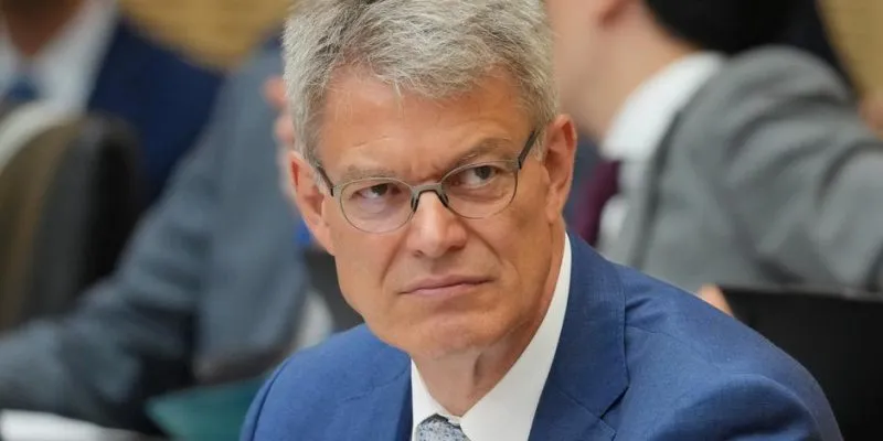 Патрик Шнидер объявил об отставке с поста главы Минтранса Германии 1 78121698 403.jpg Deutsche Welle Германия, Патрик Шнидер